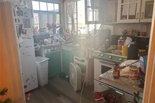 924 W Adams Ave, Pueblo, CO 81004 - Photo 3