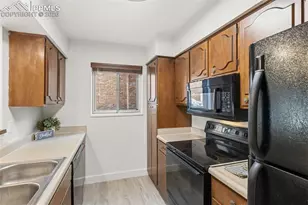 2902 Airport Rd, Colorado Springs, CO 80910 - Photo 11