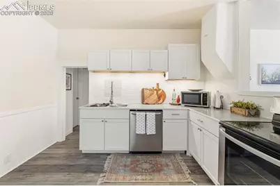 232 E Mill Street, Colorado Springs, CO 80903 - Photo 9