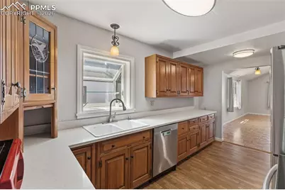 914 N Meade Avenue, Colorado Springs, CO 80909 - Photo 17