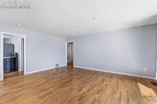 914 N Meade Ave, Colorado Springs, CO 80909 - Photo 5