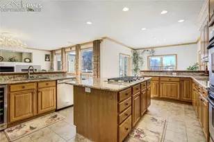 15371 Ridgefield Ln, Colorado Springs, CO 80921 - Photo 11