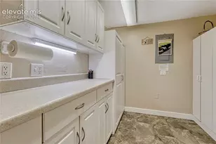 825 N Hancock Ave, Colorado Springs, CO 80903 - Photo 31