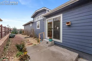 4327 Kingfisher Point, Colorado Springs, CO 80922 - Photo 37