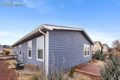 4327 Kingfisher Point, Colorado Springs, CO 80922 - Photo 35