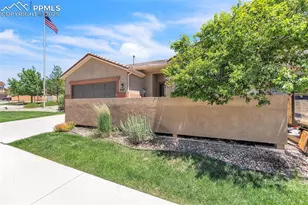 8387 Snow Cap View, Colorado Springs, CO 80920 - Photo 3