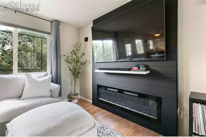 4265 Dolphin Circle, Colorado Springs, CO 80918 - Photo 7