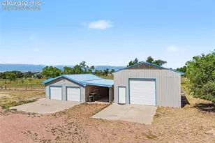 1335 Apple Ln, Penrose, CO 81240 - Photo 15