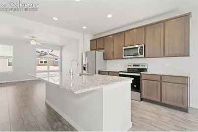 8756 Wolf Valley Drive, Colorado Springs, CO 80924 - Photo 9