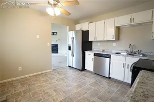 1985 Tanager Way, Colorado Springs, CO 80906 - Photo 9