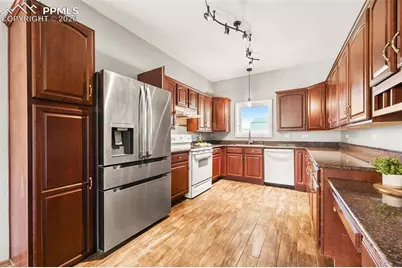 224 Lakeview Forest Heights, Florissant, CO 80816 - Photo 11