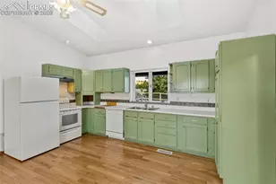 1014 Elfin Glen Dr, Divide, CO 80814 - Photo 13