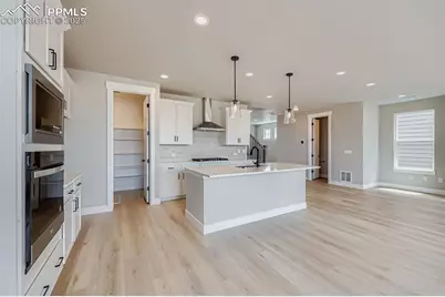 8084 Manor House Way, Colorado Springs, CO 80908 - Photo 9