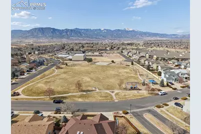 4910 Hawk Meadow Drive, Colorado Springs, CO 80916 - Photo 35