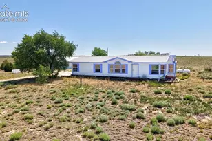 13860 Hobby Horse Ln, Colorado Springs, CO 80928 - Photo 3