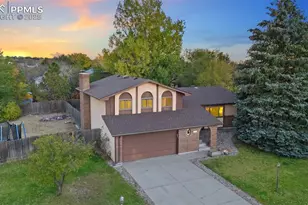 2095 7 Arrow Dr, Colorado Springs, CO 80915 - Photo 1