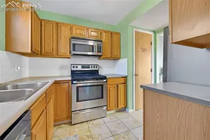 2232 Palm Dr, Colorado Springs, CO 80918 - Photo 15