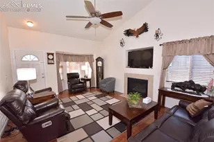 7410 Sun Prairie Dr, Colorado Springs, CO 80925 - Photo 5