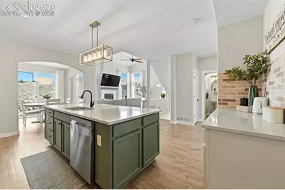 7055 Antonito Court, Colorado Springs, CO 80918 - Photo 13