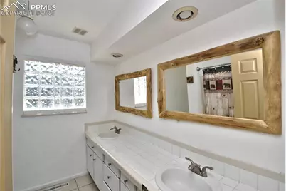 3145 W Breckenridge Drive, Colorado Springs, CO 80906 - Photo 11