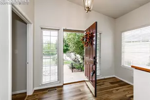 9506 Hollydale Ct, Colorado Springs, CO 80920 - Photo 3