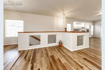 9506 Hollydale Court, Colorado Springs, CO 80920 - Photo 7