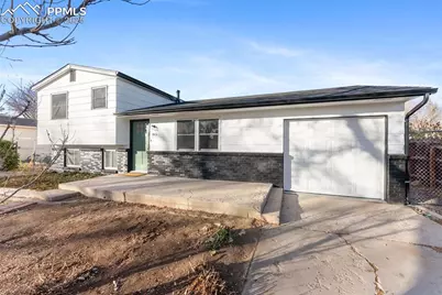 465 Calle Entrada, Fountain, CO 80817 - Photo 3