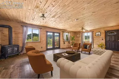 927 Stonehenge Drive, Florissant, CO 80816 - Photo 3