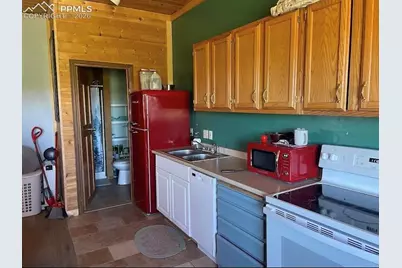 6050 Mountain Shadow View, Colorado Springs, CO 80908 - Photo 15
