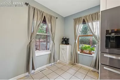 31 Wallace Drive, Florissant, CO 80816 - Photo 15