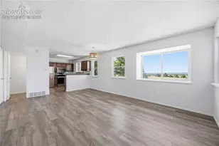 4571 Sunnyhill Dr, Colorado Springs, CO 80916 - Photo 9