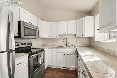 6973 Yellowpine Drive, Colorado Springs, CO 80919 - Photo 9