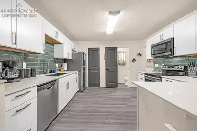 820 W Jackson Street, Colorado Springs, CO 80907 - Photo 15
