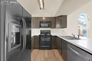 5956 Wisteria Dr, Colorado Springs, CO 80919 - Photo 3