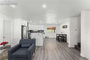 1410 Rainier Dr, Colorado Springs, CO 80910 - Photo 11