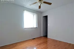 3241 Foxridge Dr, Colorado Springs, CO 80916 - Photo 9