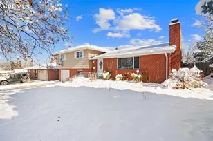 2321 Monteagle St, Colorado Springs, CO 80909 - Photo 3