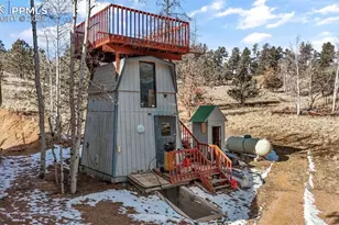 2270 Pikes Peak Dr, Florissant, CO 80816 - Photo 33