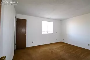 4522 Lancaster Dr, Colorado Springs, CO 80916 - Photo 11