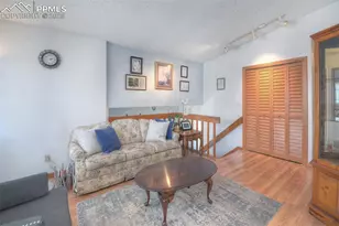 2233 Farnsworth Dr, Colorado Springs, CO 80916 - Photo 5