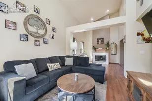 4412 Bramble Ln, Colorado Springs, CO 80925 - Photo 7