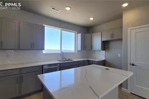 705 Belleza Vw, Colorado Springs, CO 80907 - Photo 13