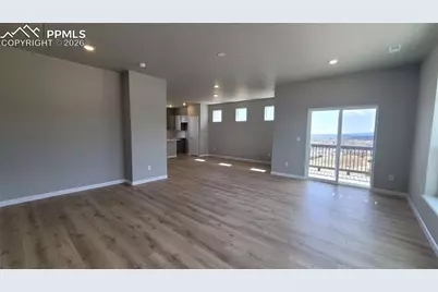 705 Belleza View, Colorado Springs, CO 80907 - Photo 21