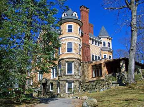 Singles in tuxedo park new york