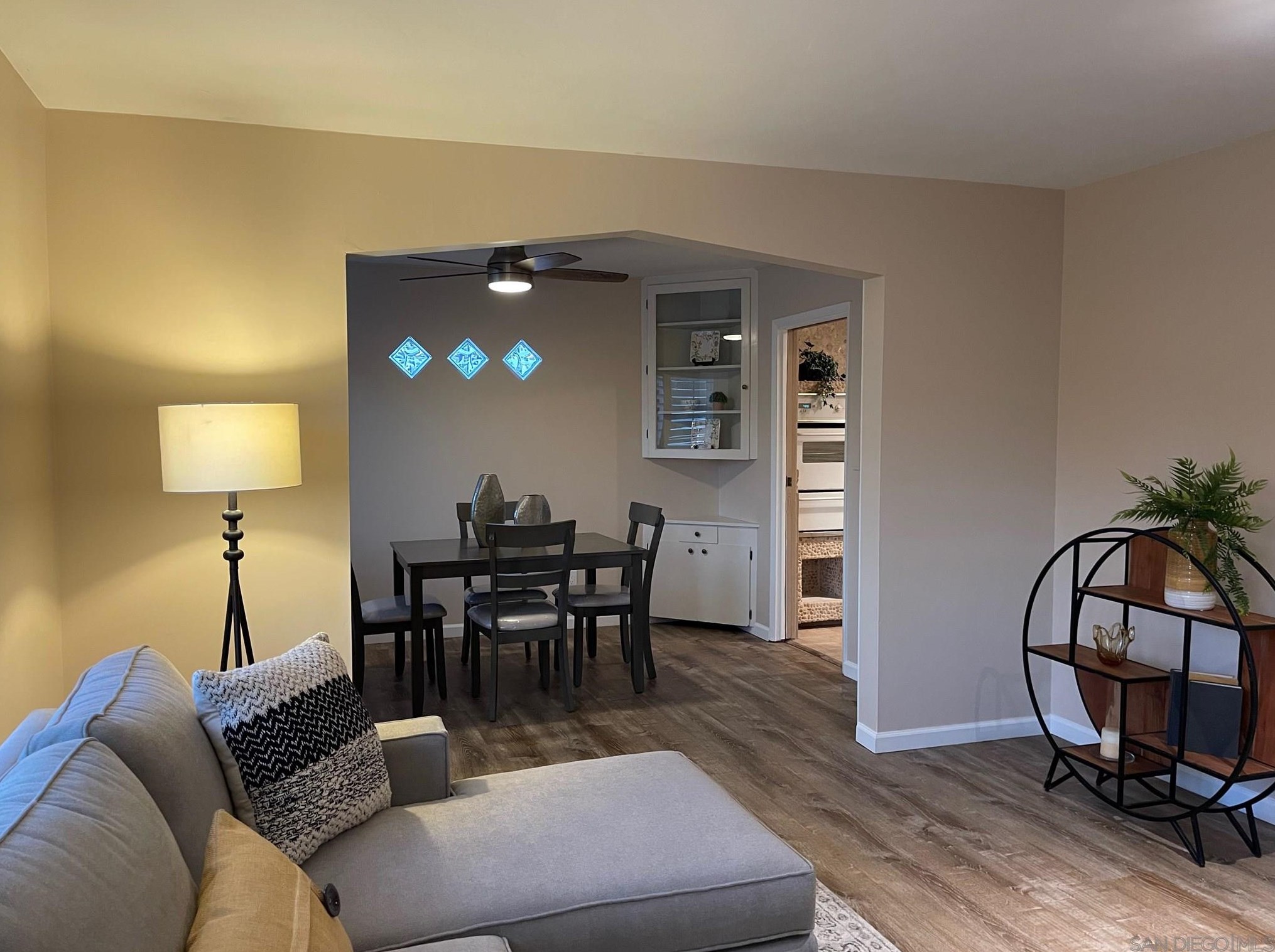 10109 Ramona Dr, Spring Valley CA  91977-1807 exterior