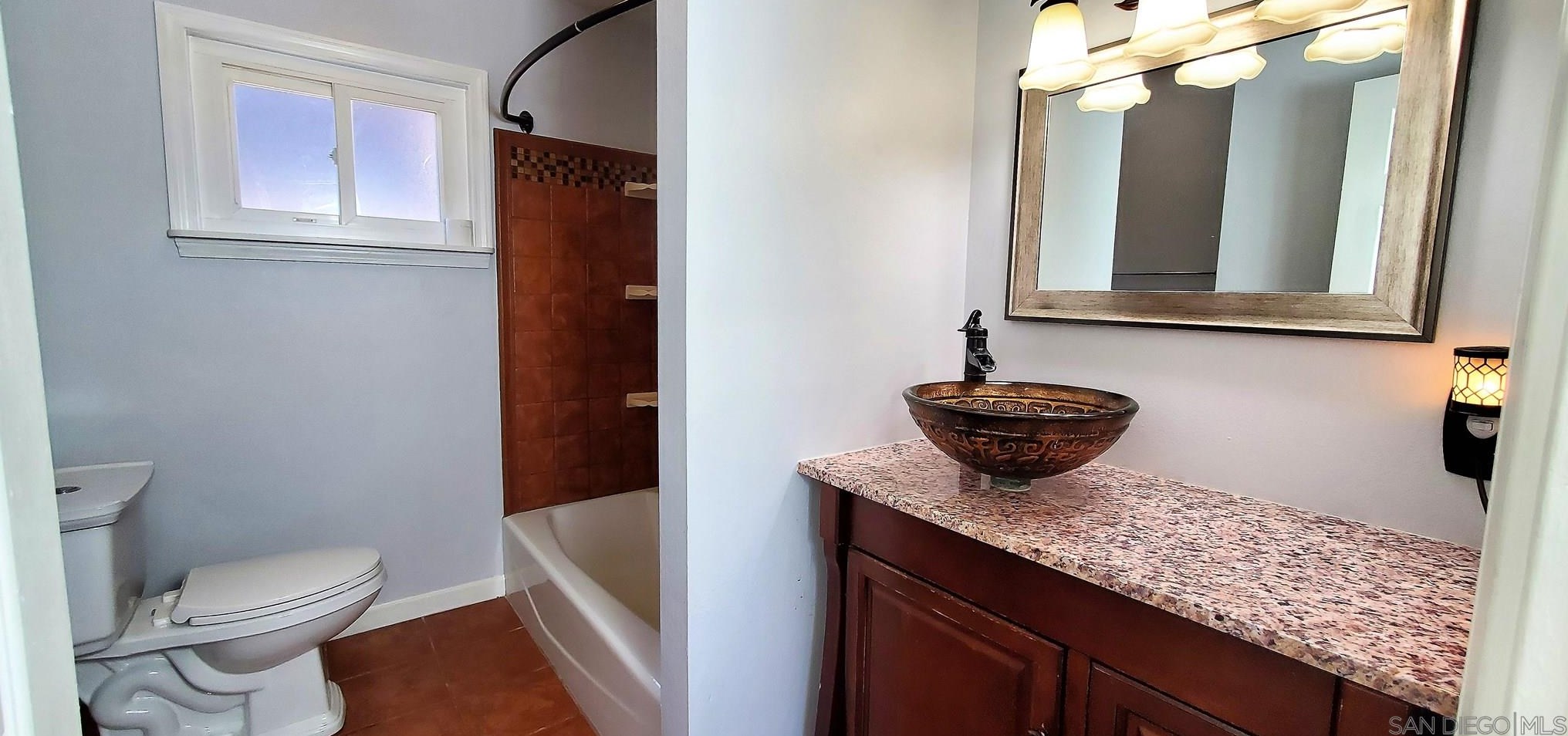 8911 Spring Pl, Spring Valley CA  91977-1034 exterior