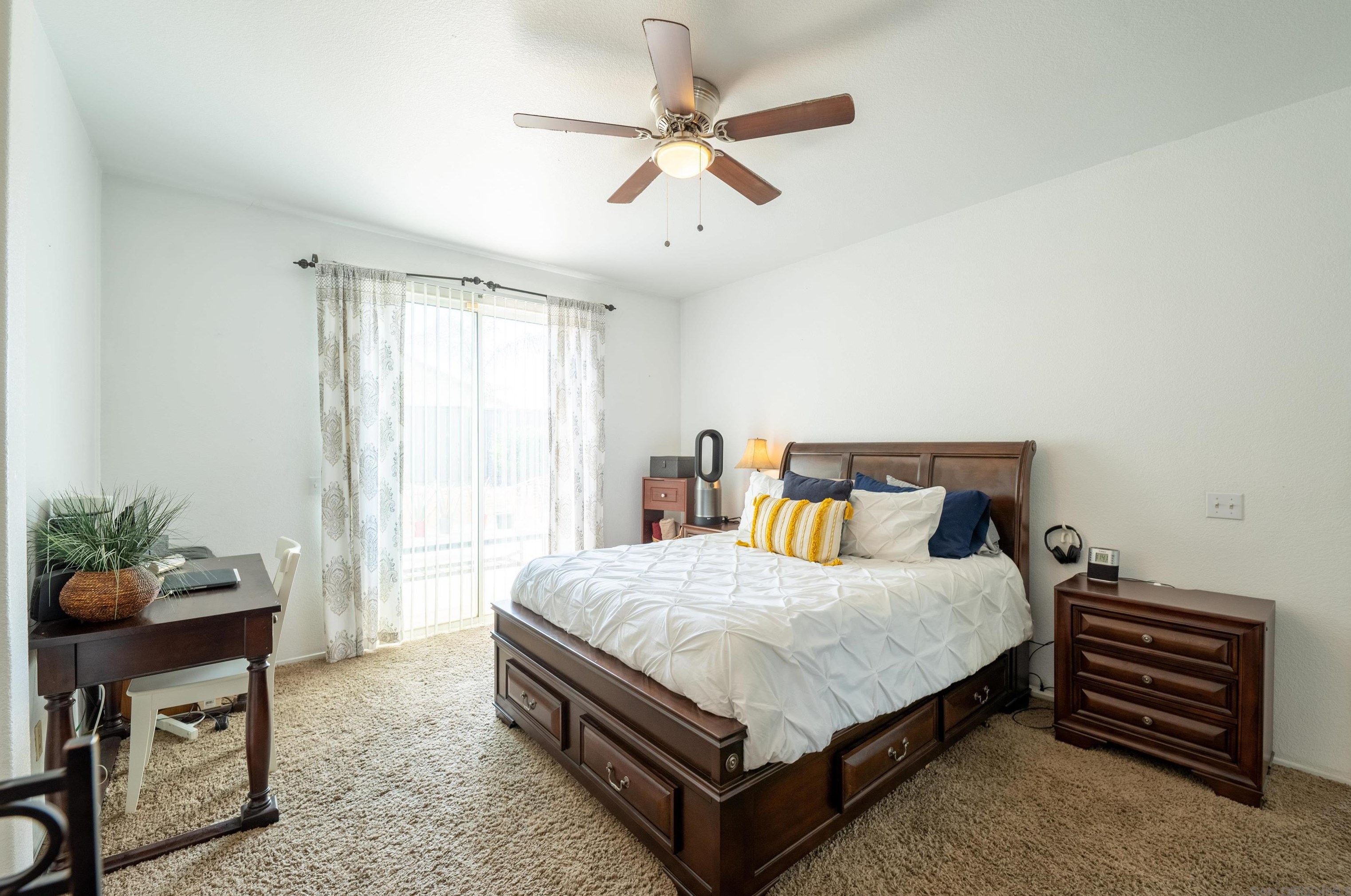26057 Yearling Ct, Moreno Valley CA  92555-3364 exterior
