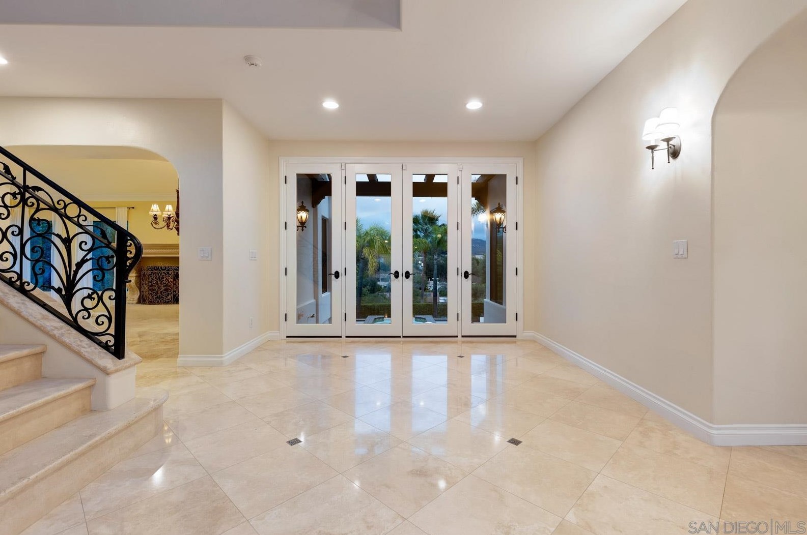 13601 Del Poniente Rd, Poway CA  92064-2231 exterior