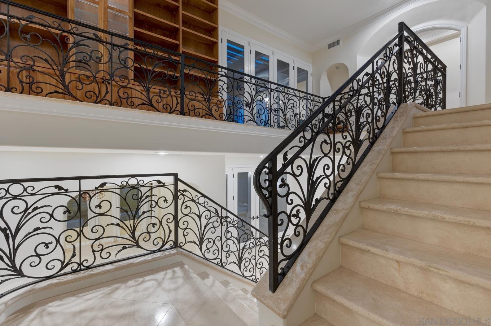 13601 Del Poniente Rd, Poway CA  92064-2231 exterior