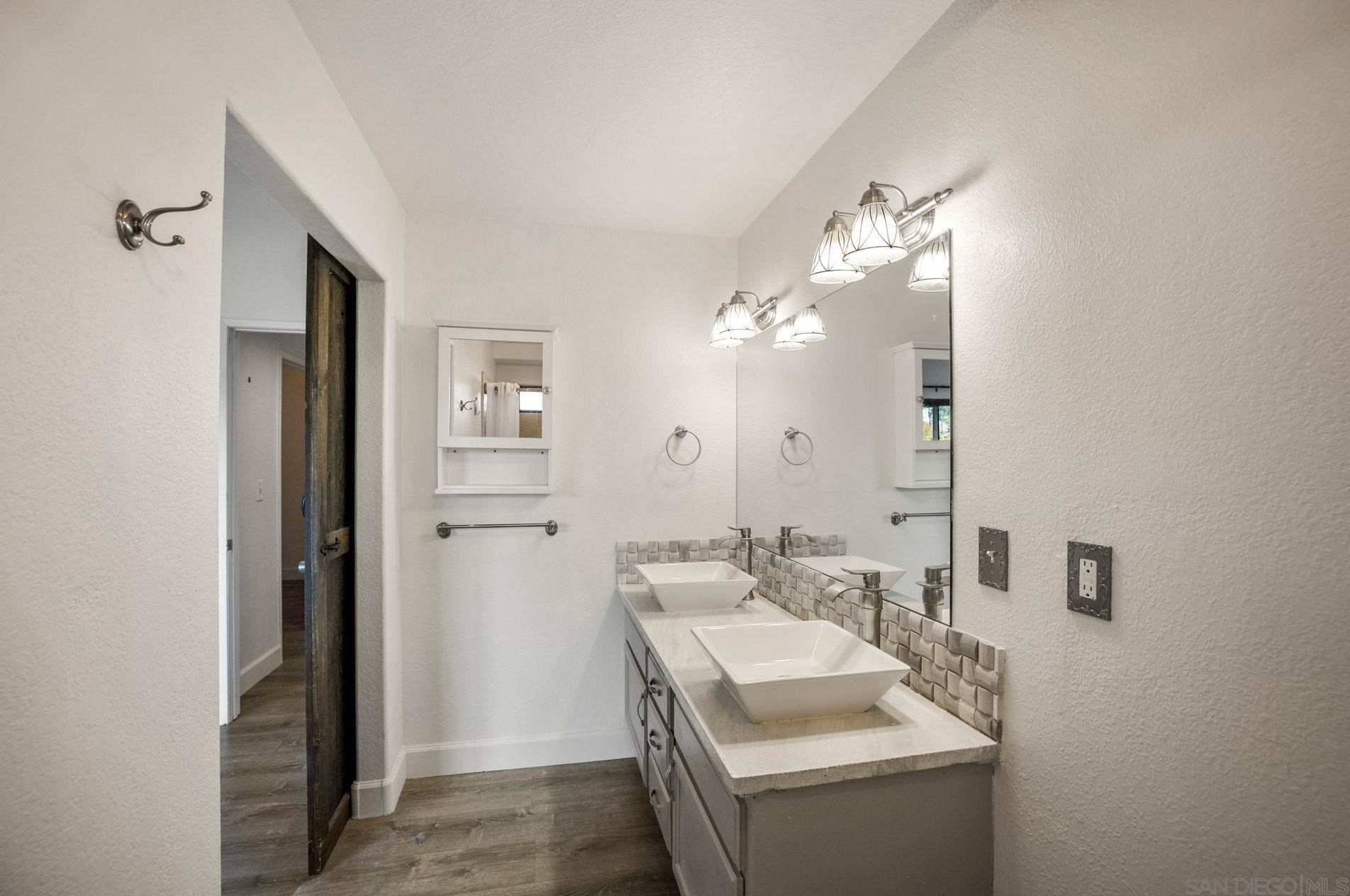 8611 Paseo Del Sol, Santee CA  92071-4015 exterior